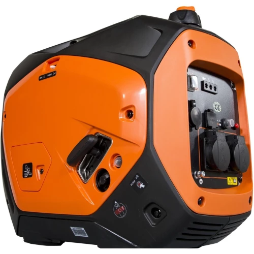 Инверторный бензиновый генератор Black+Decker BXGNi2200E