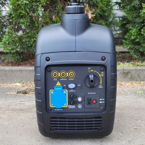 Инверторный бензиновый генератор Loncin LC 2300i